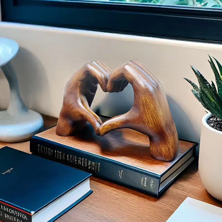 HeartGlow Handcrafted Love Symbol – Decorative Heart Sculpture for Home and Gifting