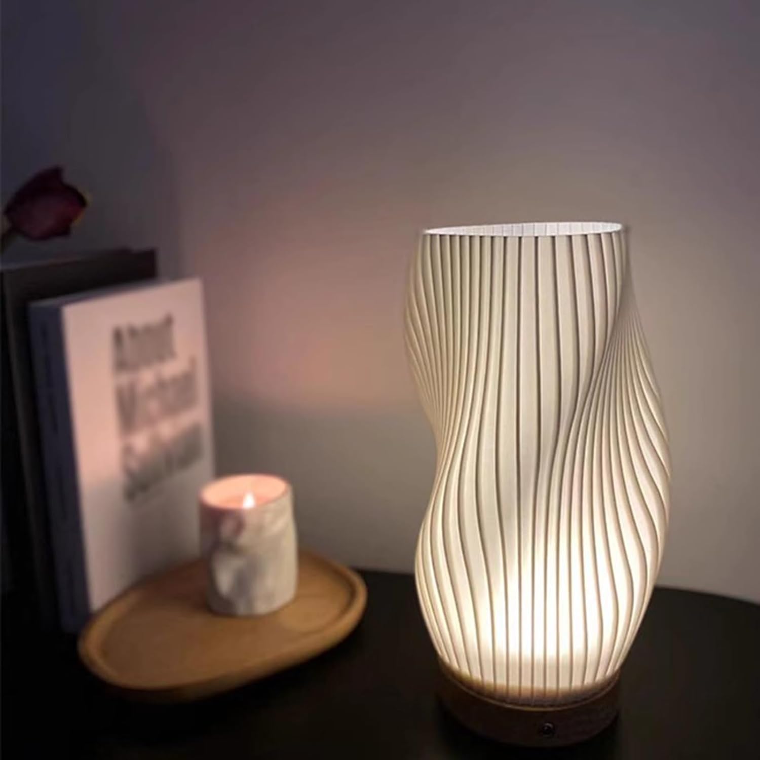 WaveLume - Modern Pleated Table Lamp with Sculptural Design