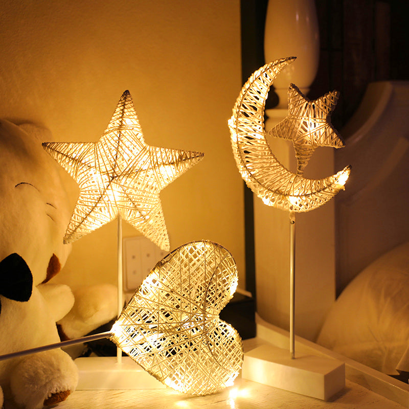 GlowNest - Dreamy Woven Rattan Night Light