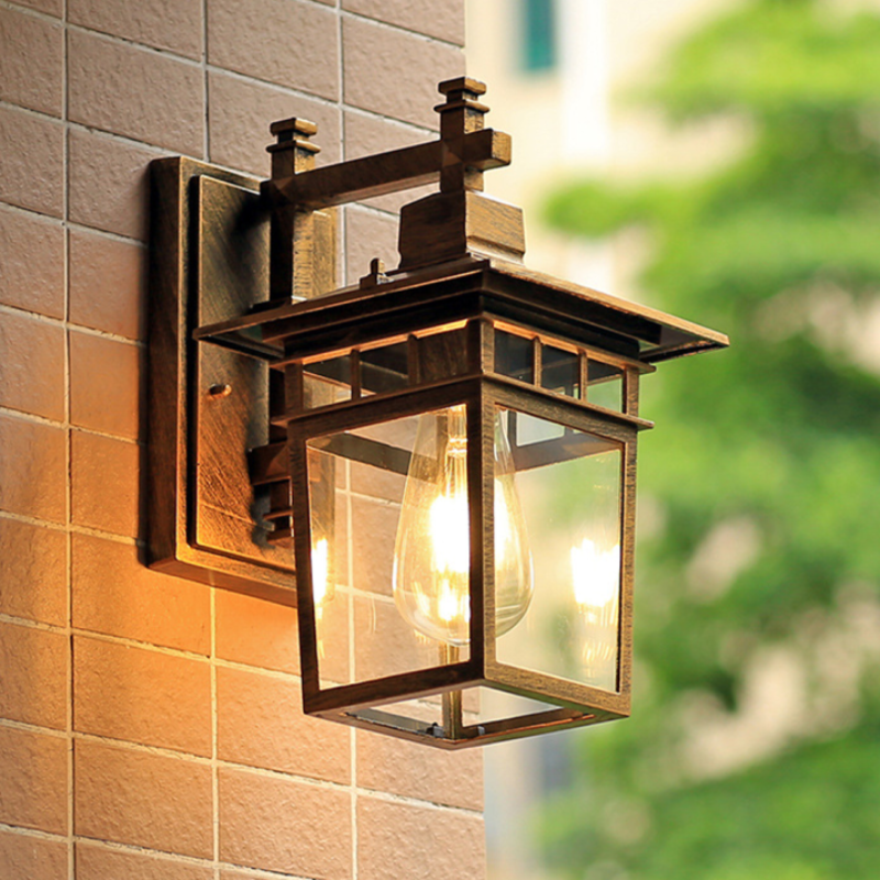 Luma – Modern Outdoor Wall Lamp with Efficient Lighting