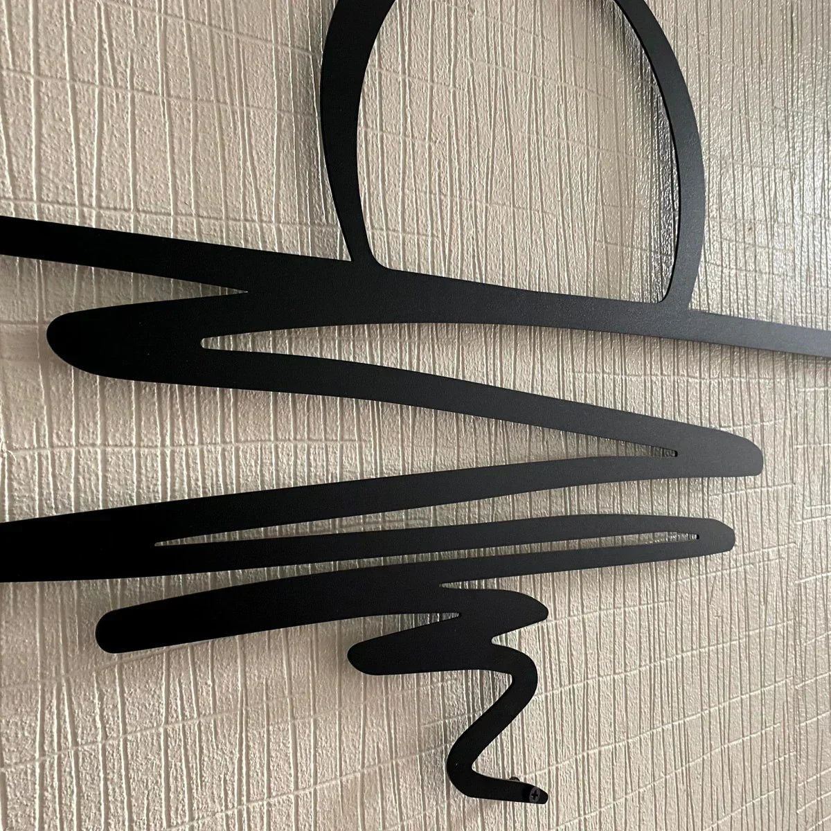 SereneSwirl - Modern Minimalist Wall Art for Stylish Spaces