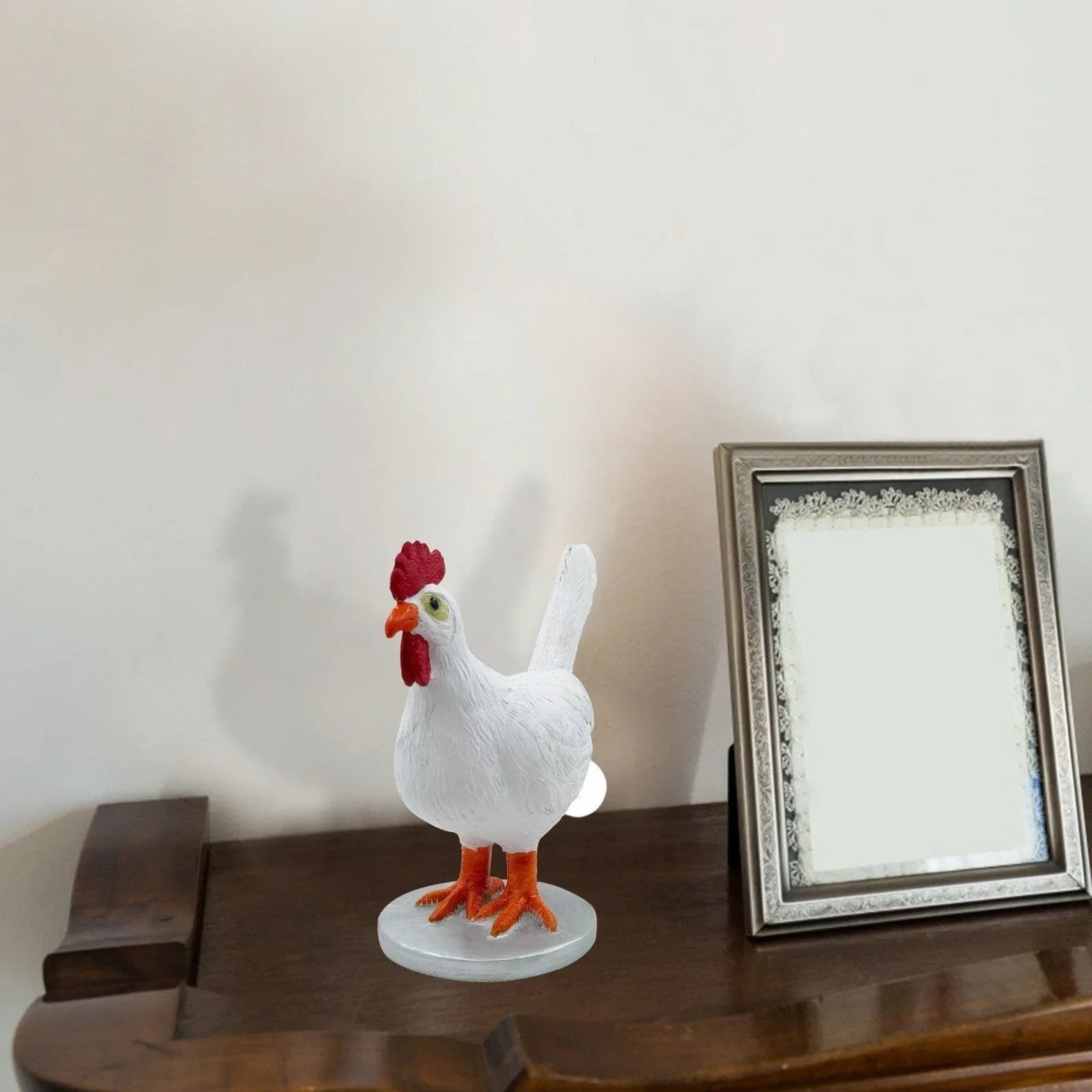 ChickGlow - Whimsical Chicken-Shaped Table Lamp