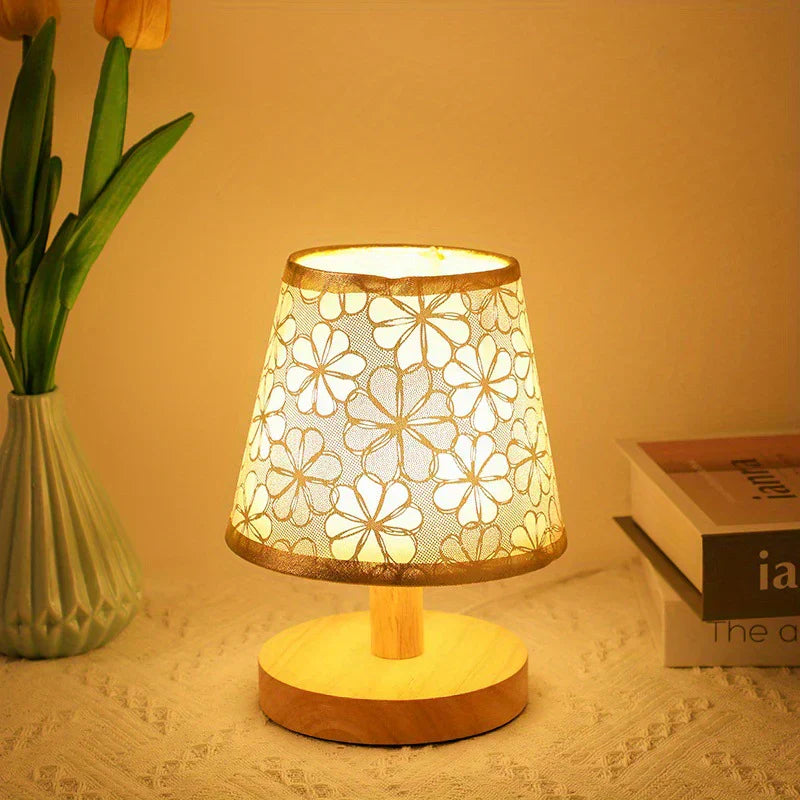 Wood Minimalist Flower Pattern Table Lamp