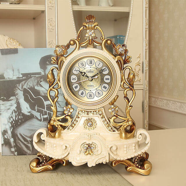 RoyalGrace - Ornate Rococo-Style Mantel Desk Clock