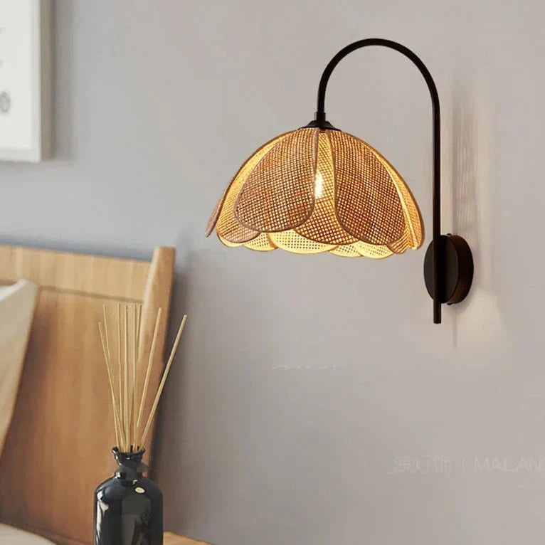 BloomGlow - Boho Rattan Woven Flower Wall Lamp