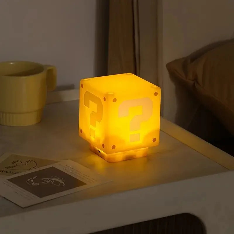RetroPower- Cube Lamp Gaming-Inspired Night Light