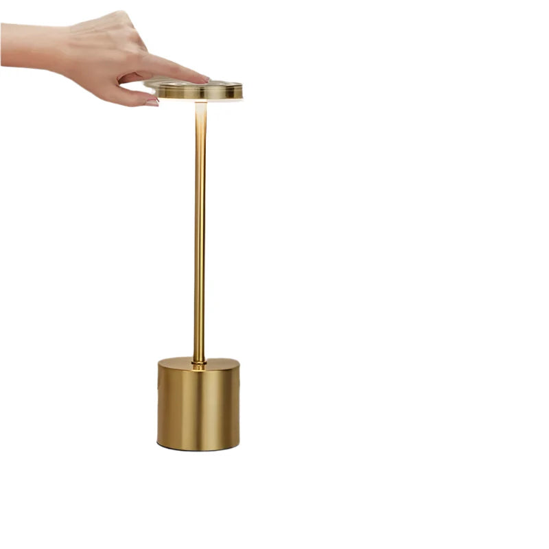 Nordica Classic Table Lamp – Timeless Design and Cozy Lighting