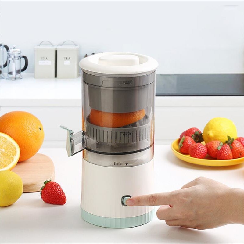 FreshSqueeze - Portable Rechargeable Citrus Juicer