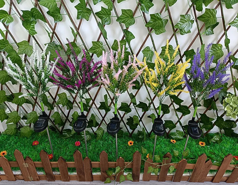 BloomGlow - Solar Blossom Garden Lights