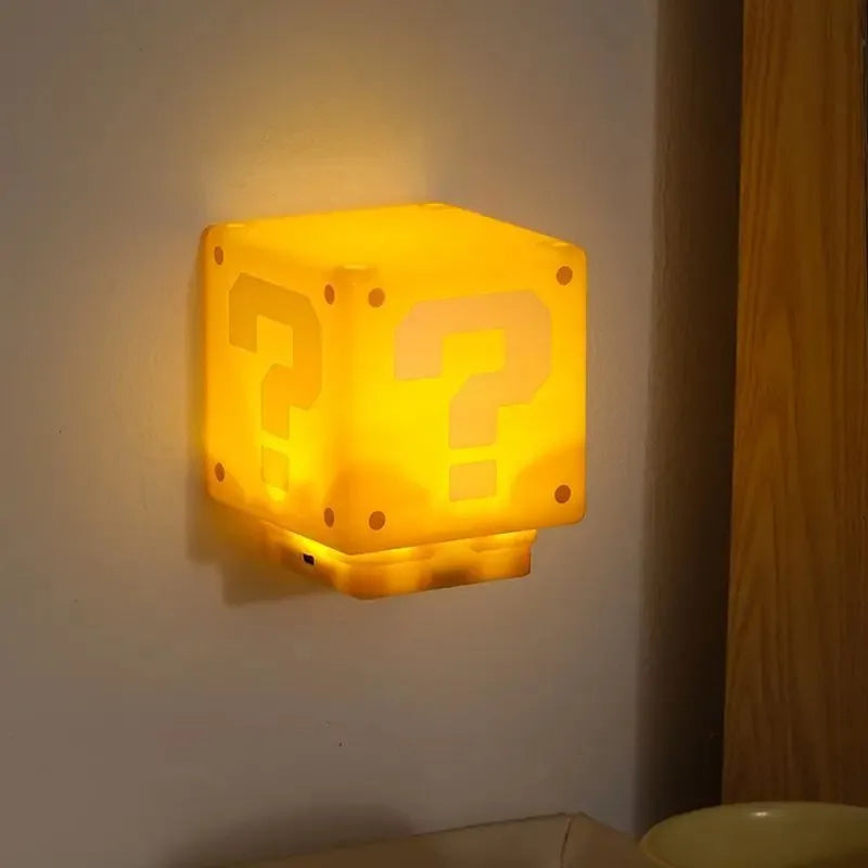 RetroPower- Cube Lamp Gaming-Inspired Night Light