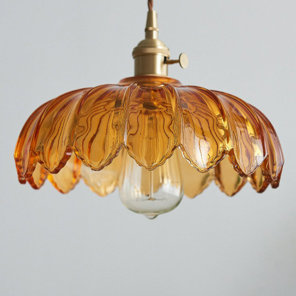 BlossomGlow – Elegant Scalloped Glass Ceiling Light