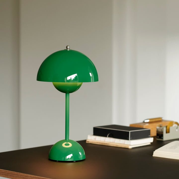 Lunarglo | LED Lamp