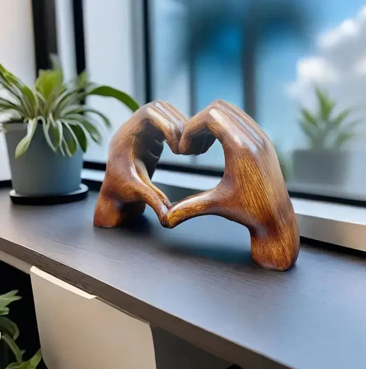 HeartGlow Handcrafted Love Symbol – Decorative Heart Sculpture for Home and Gifting