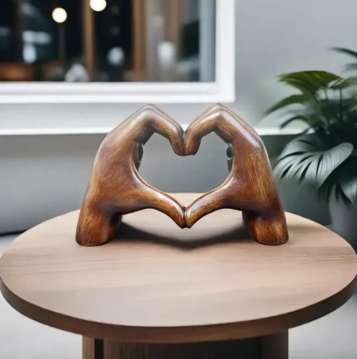 HeartGlow Handcrafted Love Symbol – Decorative Heart Sculpture for Home and Gifting