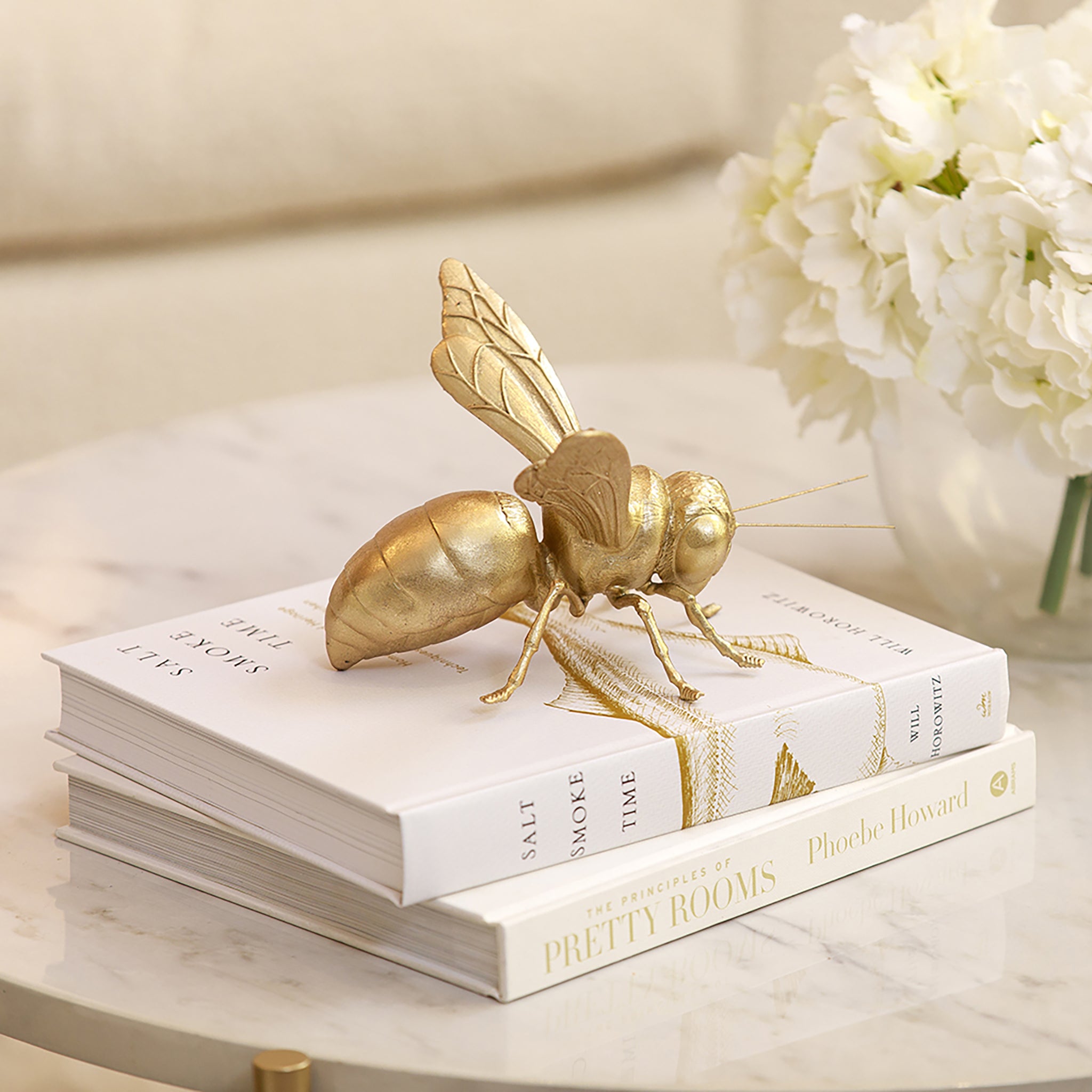 Elegant Golden Bee Decoration