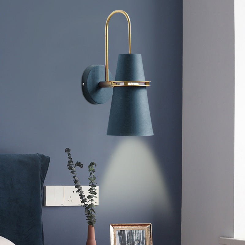 Scandinavian Style Iron Wall Lamp | Modern Minimalist Lighting