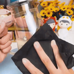 MagicWipe Ultra-Absorbent Microfiber Cloths – Streak-Free & Reusable (6-Pack)