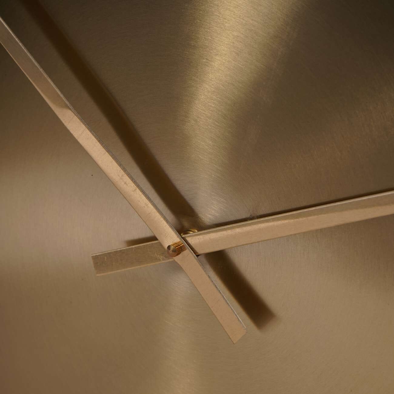 EleganceTime - Sophisticated Tone Modern Wall Clock