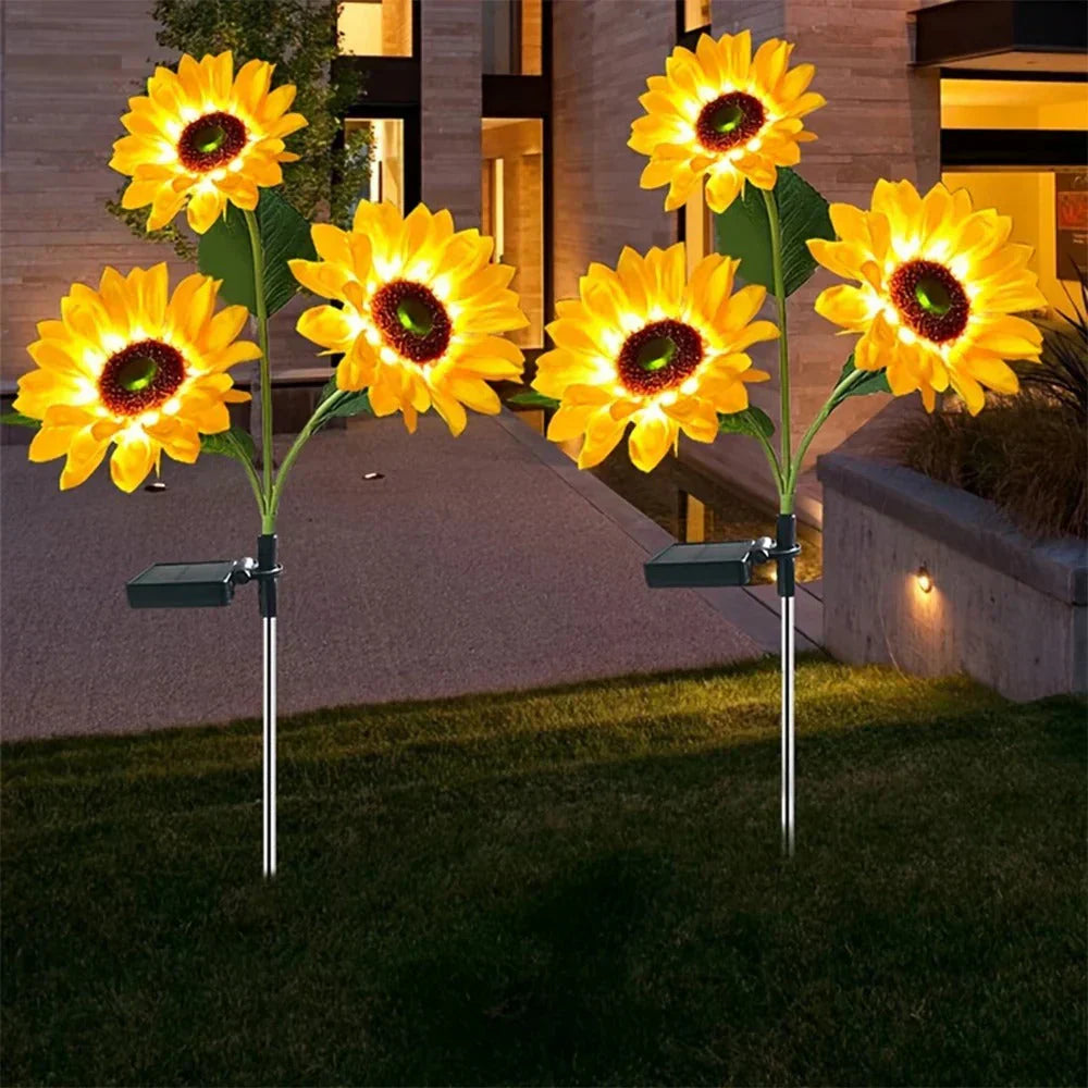 SunnyBloom - Solar-Powered Garden Lamp for Sunflowers