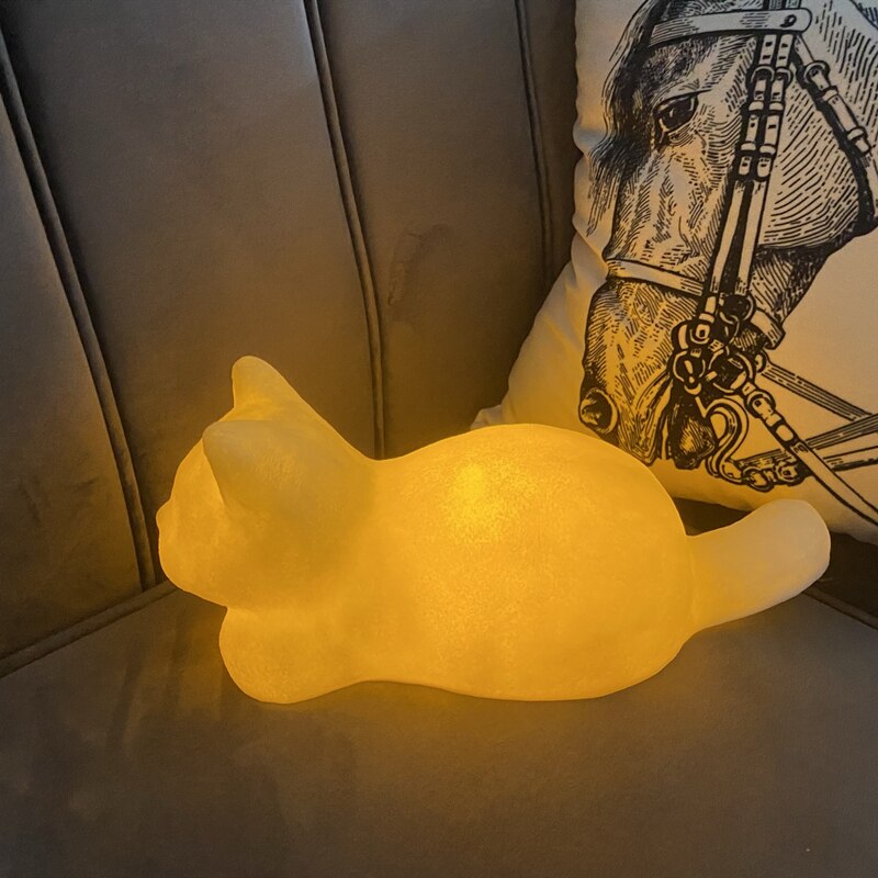 GlowPaws - Illuminated Cat Night Light