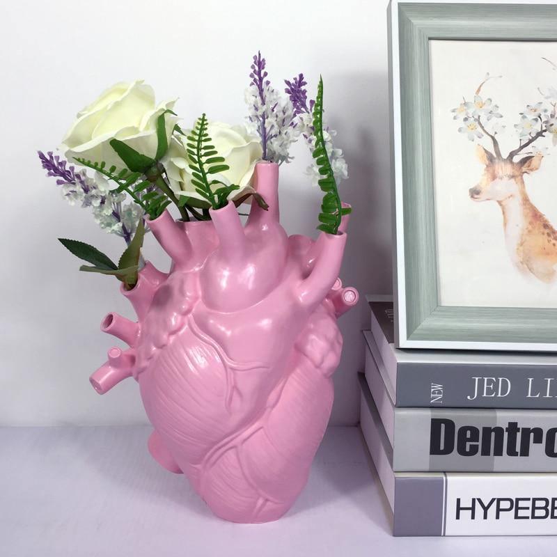 ArteVita - Creative Anatomical Heart Vase Decor