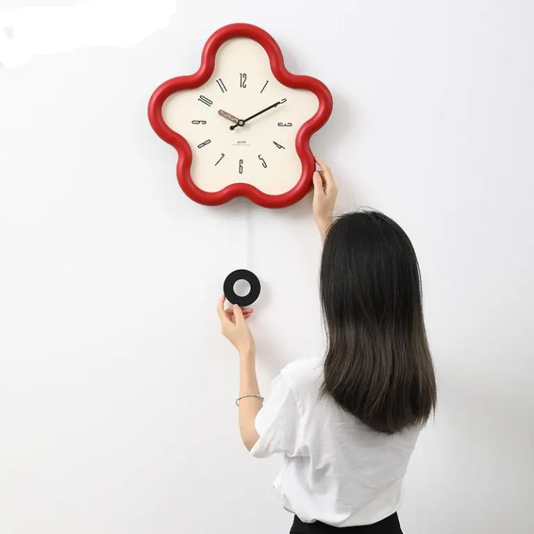BloomWatch - silent 3D flower clock with motion