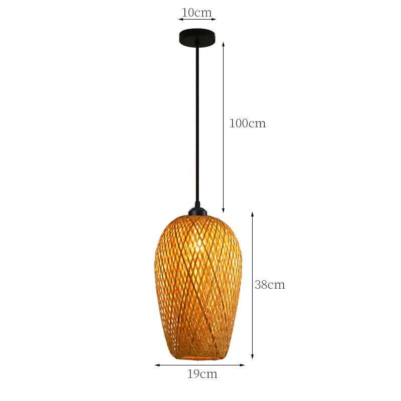 NaturalElegance -  Warm Woven Rattan Pendant Light