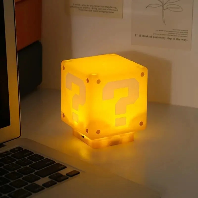 RetroPower- Cube Lamp Gaming-Inspired Night Light