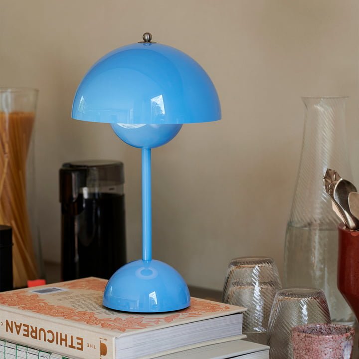 Lunarglo | LED Lamp
