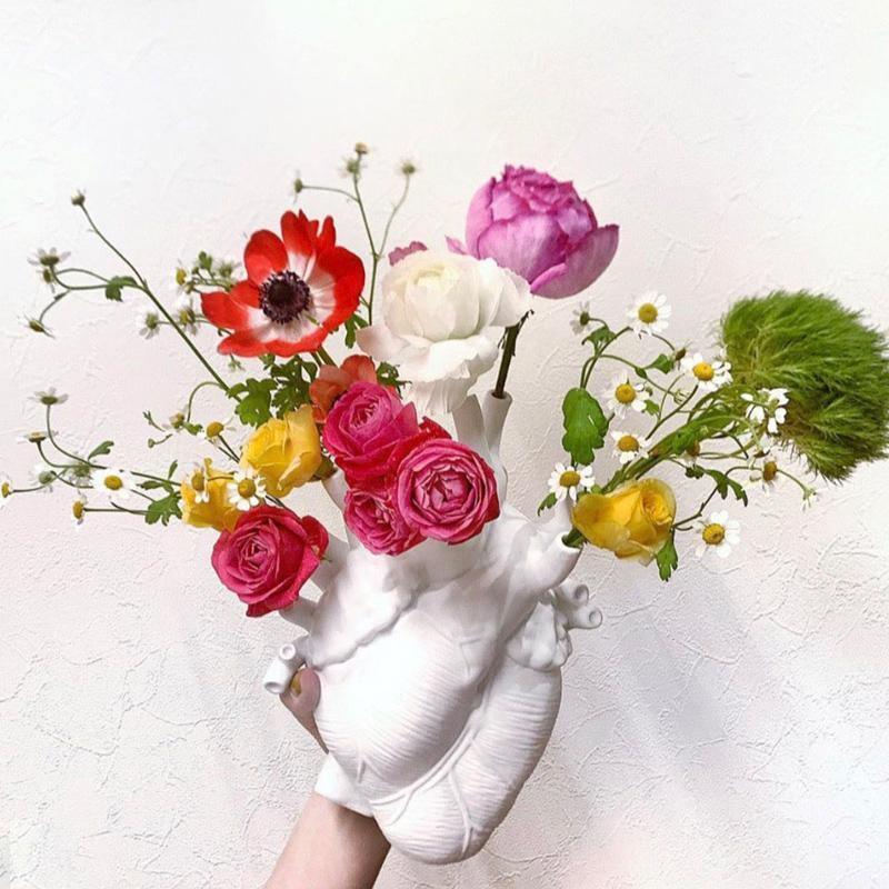 ArteVita - Creative Anatomical Heart Vase Decor